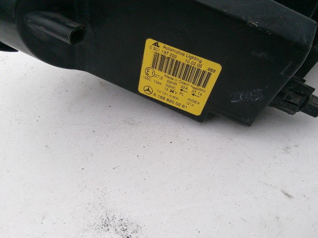 195821 Mercedes Benz A-Class(W169) 2004-2008 Jobb első fényszóró A1698200261