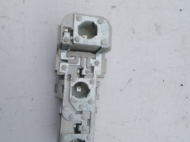 195813 Mercedes Benz B-Class W245 2005-2011 bal hátsó külső lámpa Izzó foglalat A1698202564