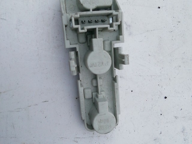 195812 Mercedes Benz B-Class W245 2005-2011 bal hátsó külső lámpa Izzó foglalat A1698202564