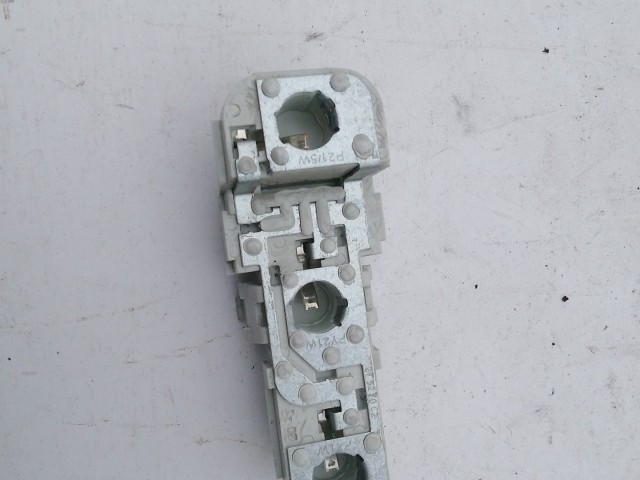 195812 Mercedes Benz B-Class W245 2005-2011 bal hátsó külső lámpa Izzó foglalat A1698202564