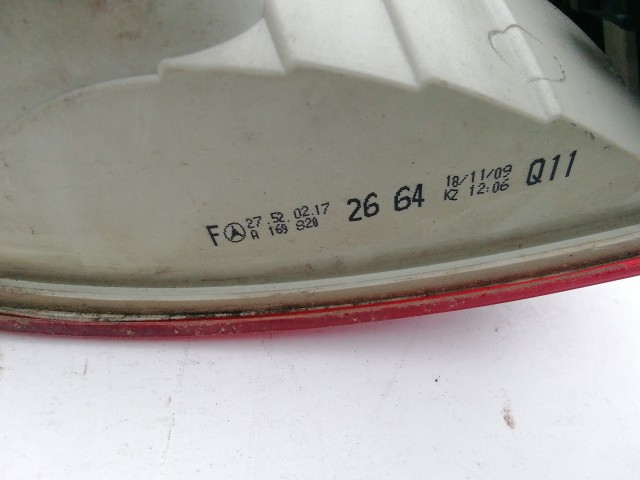 195810 Mercedes Benz B-Class W245 2005-2011 Jobb hátsó külső lámpa, izzófoglalat nélkül!!!!