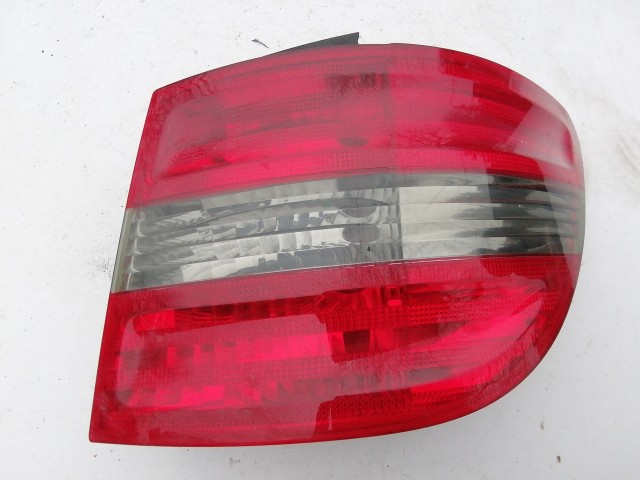 195809 Mercedes Benz B-Class W245 2005-2011 Jobb hátsó külső lámpa, izzófoglalat nélkül!!!!