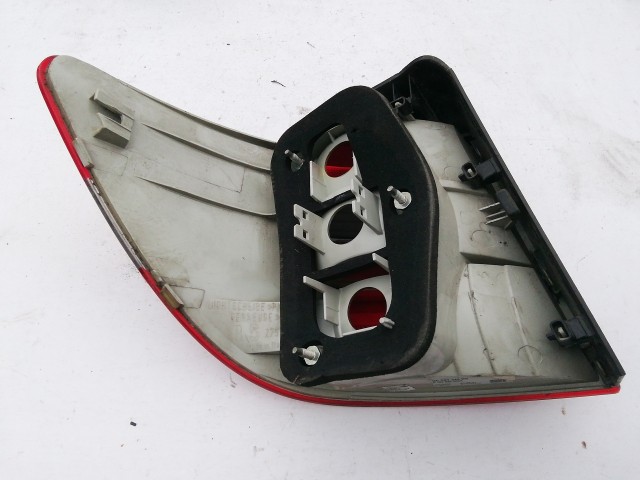 195809 Mercedes Benz B-Class W245 2005-2011 Jobb hátsó külső lámpa, izzófoglalat nélkül!!!!