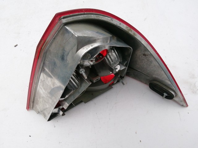 195805 Mercedes Benz C-Class W203 2001-2008 Lámpa , Fényszóró Használt  Bal hátsó