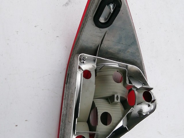 195804 Mercedes Benz C-Class W203 2001-2008 Lámpa , Fényszóró Használt   Jobb hátsó