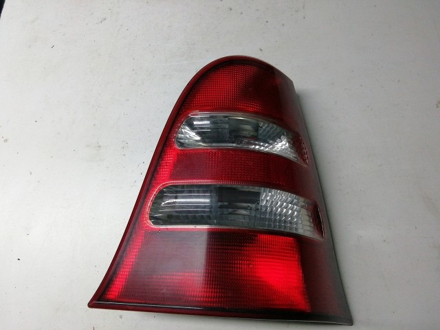 195778 Mercedes Benz A-Class (W168) 1997-2004 Jobb hátsó lámpa, izzófoglalat nélkül!!!