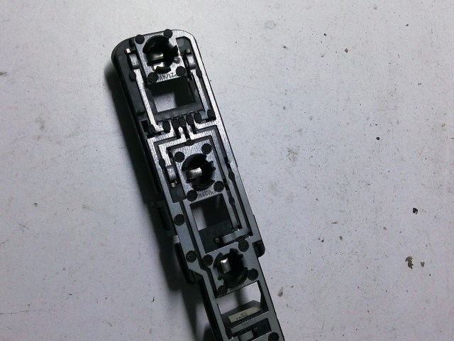 195777 Mercedes Benz A-Class (W168) 1997-2004 jobb hátsó Izzó foglalat