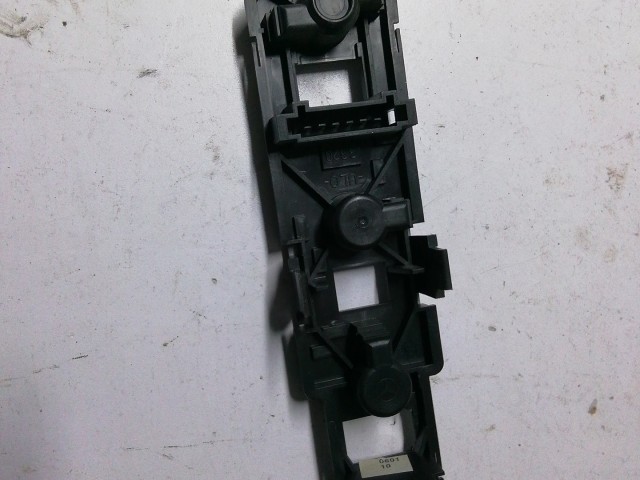 195777 Mercedes Benz A-Class (W168) 1997-2004 jobb hátsó Izzó foglalat