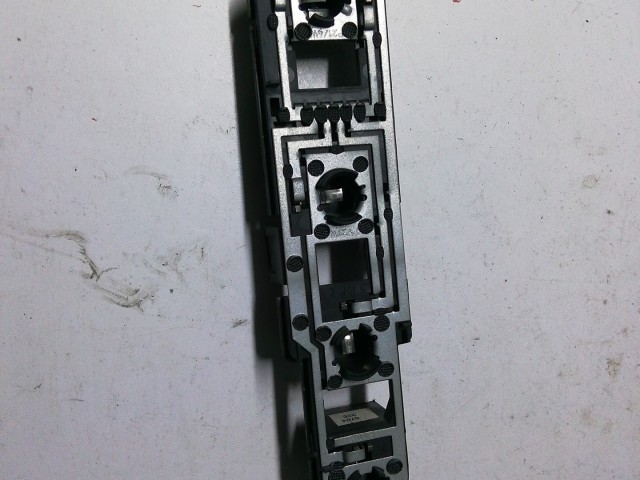 195776 Mercedes Benz A-Class (W168) 1997-2004 jobb hátsó Izzó foglalat