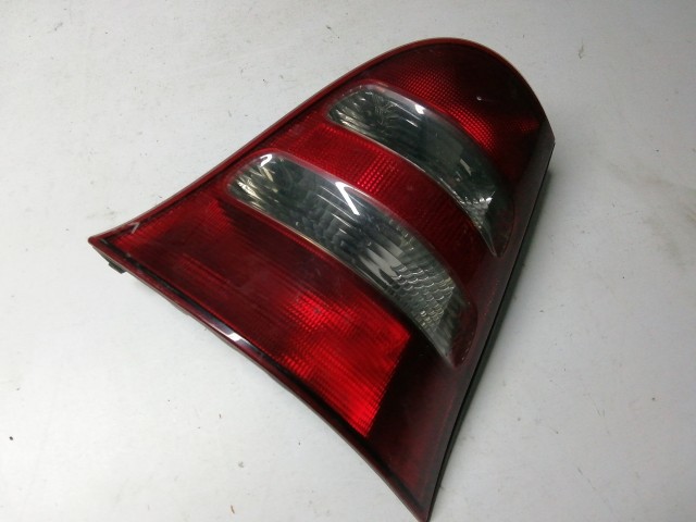 195775 Mercedes Benz A-Class (W168) 1997-2004 Jobb hátsó lámpa, izzófoglalat nélkül!!!