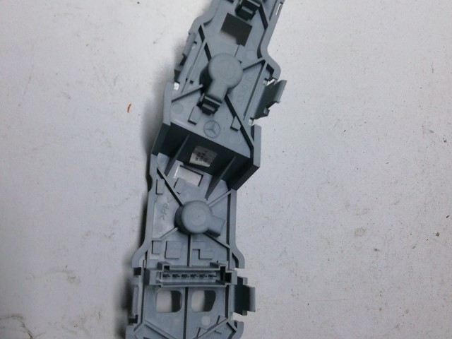 195773 Mercedes Benz A-Class(W169) 2004-2008 jobb hátsó lámpa Izzó foglalat