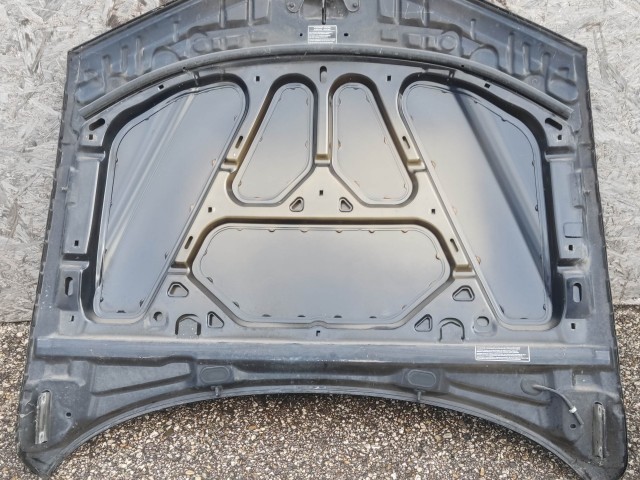 196678 Alfa Romeo 159 2005-2011 motorháztető, a képen látható sérüléssel