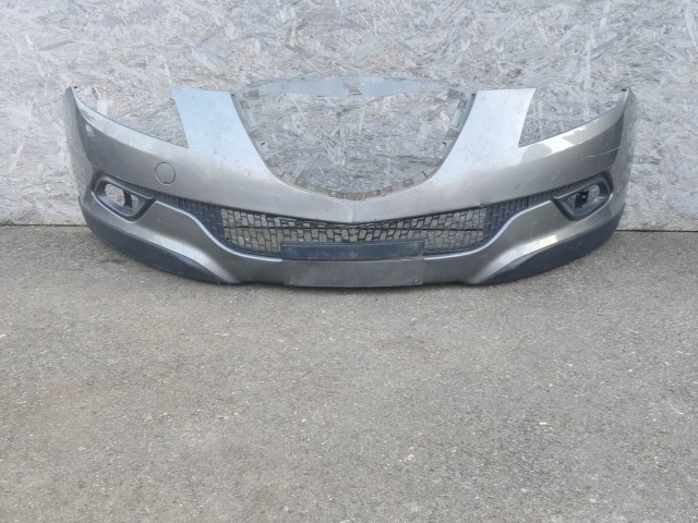 196707 Lancia Delta 2008-2014 első lökhárító, a képen látható sérüléssel !!!  735480811