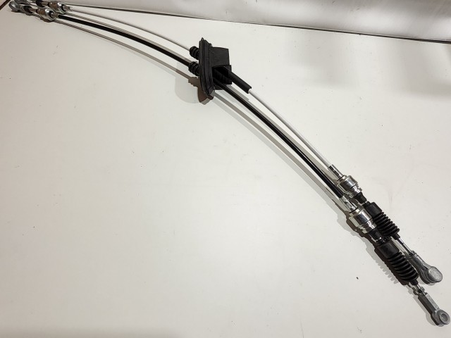 Fiat Doblo 2000-2009 1,9 Jtd,  utángyártott új váltóbovden pár