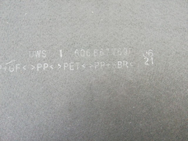 193449 Volkswagen Polo 9N 2001-2009 Kalaptartó