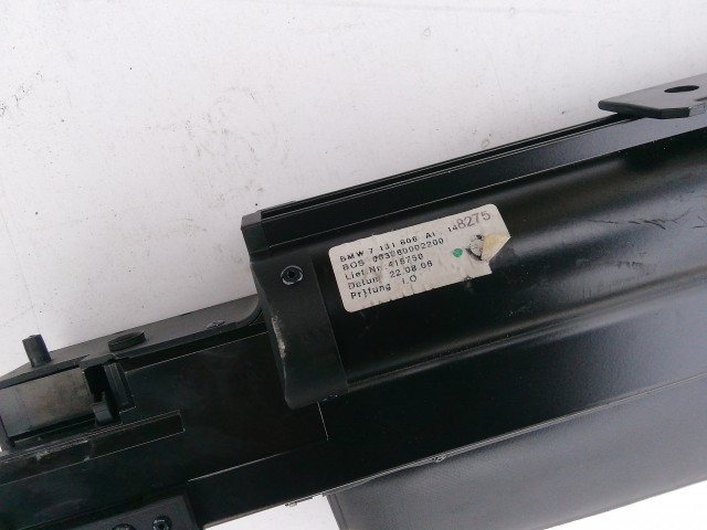 193444 BMW 3 E90 2005-2011 Kalaptartó 7131806AI