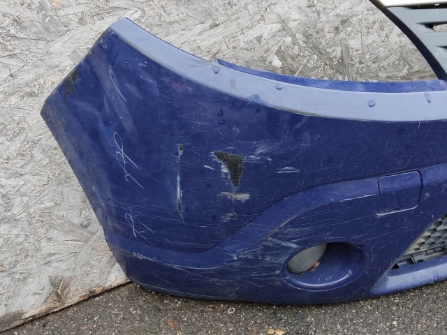 196785 Dacia Sandero 2008-20112 első lökhárító, a képen látható sérüléssel