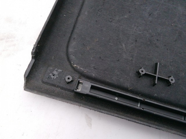 193459 Honda CR-V 1 1995-2001 Kalaptartó, a képen látható sérüléssel