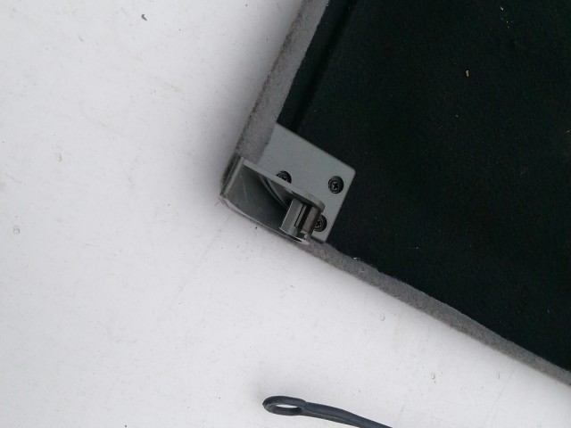 193453 Opel Corsa C 2000-2009 Kalaptartó, a képen látható sérüléssel!!!!