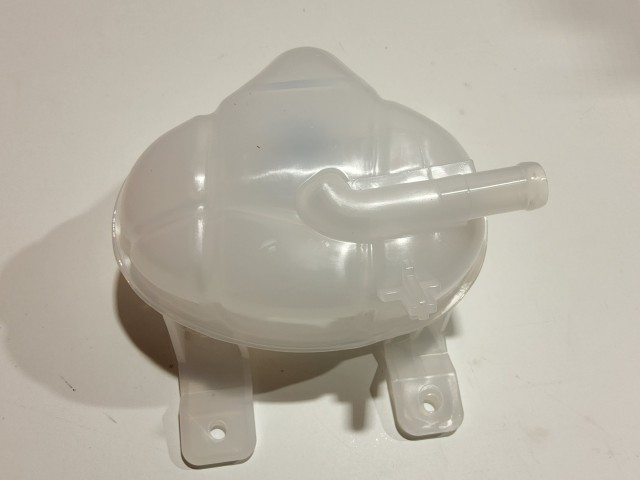 Alfa Romeo MiTo, Fiat Grande Punto, Linea, Doblo utángyártott új, kiegyenlítő tartály 55700508