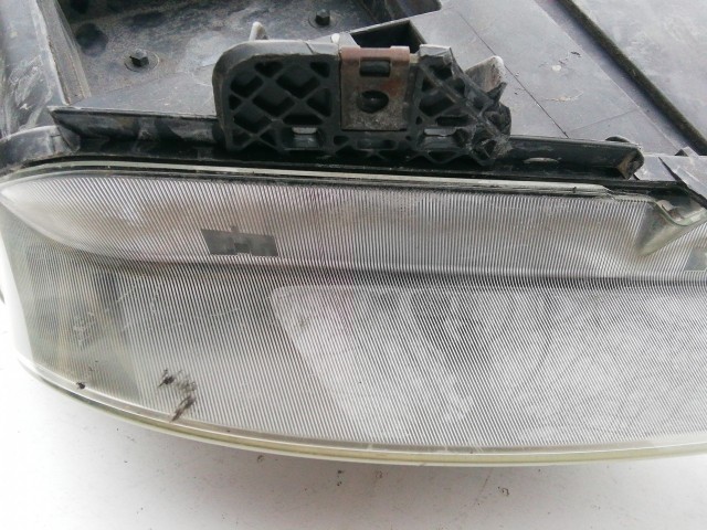 193496 Fiat Ulysse 2001-2010 bal első, fényszóró, a képen látható sérüléssel!!