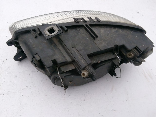 193546 Alfa Romeo GT 2003-2010 Lámpa , Fényszóró Használt  sima jobb első