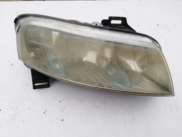 193536 Fiat Stilo 2001-2007 Lámpa , Fényszóró Használt  sima jobb első