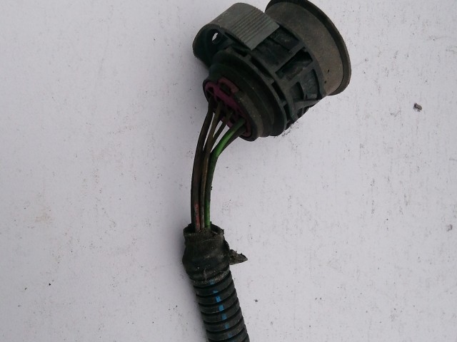 193530 Alfa Romeo 147 2005-2010 Első Lámpa Elektromos csatlakozó 50517861