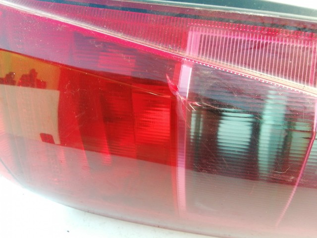 193591 Lancia Musa 2004-2007 jobb hátsó lámpa, izzófoglalat nélkül, a képen látható sérüléssel!!!