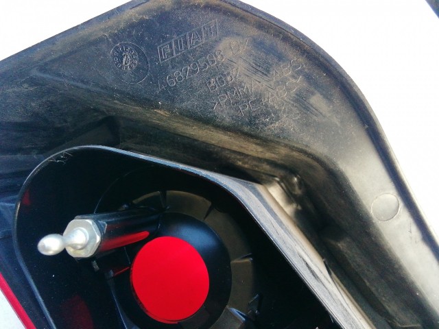 193591 Lancia Musa 2004-2007 jobb hátsó lámpa, izzófoglalat nélkül, a képen látható sérüléssel!!!