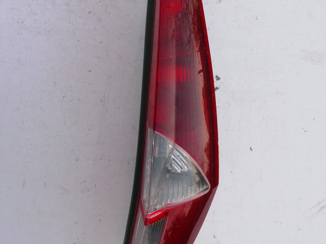 193829 Fiat Punto III. 2003-2010 3 ajtós  jobb hátsó lámpa, a képen látható sérüléssel
