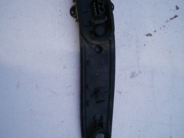 193825 Fiat Punto III. 2003-2010 3 ajtós jobb hátsó Izzó foglalat 51721478