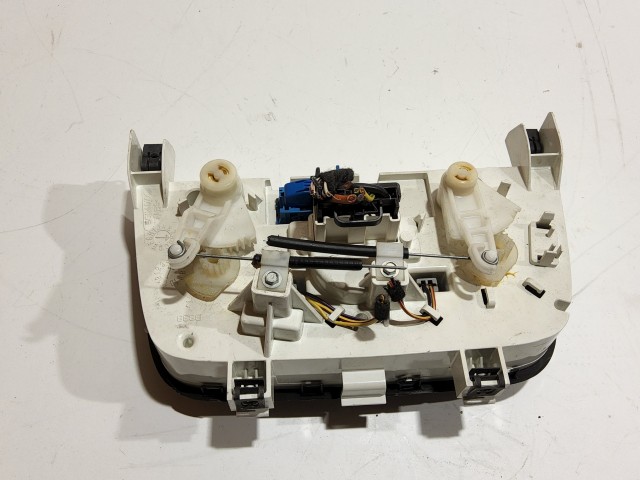 Fiat Grande Punto manuál klímás fűtés kapcsoló 735447962