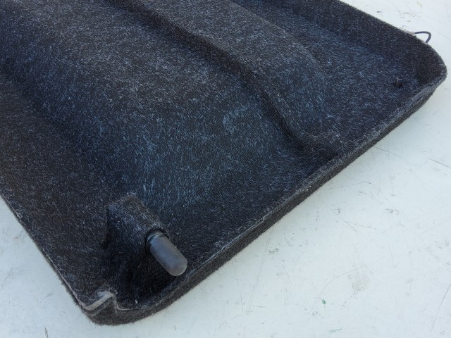 197248 Fiat Grande Punto 2005-2009 Kalaptartó, erősen kopott!!!!