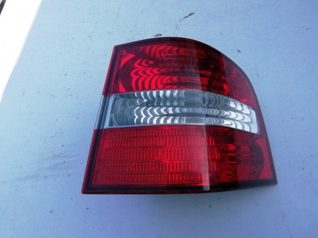 193823 Fiat Stilo 2001-2007 kombi jobb hátsó külső lámpa, izzófoglalat nélkül