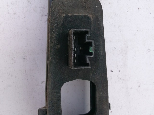 Ford Fiesta 2002-2008 2002-2008 Izzó foglalat Használt  bal hátsó