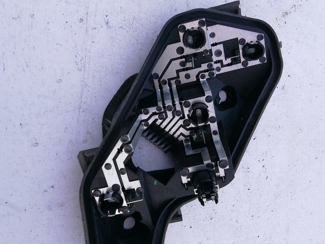 Opel Corsa D 2006-2014 Izzó foglalat Használt  bal hátsó