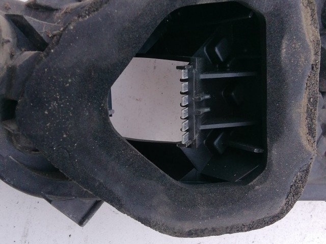 Opel Corsa D 2006-2014 Izzó foglalat Használt  bal hátsó