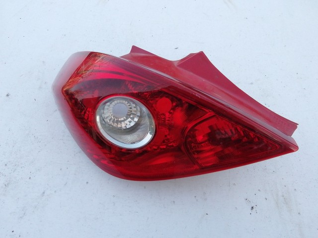 193633 Opel Corsa D 3 ajtós bal hátsó lámpa, izzó foglalat nélkül!