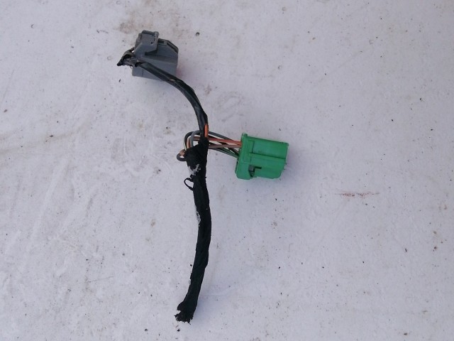 193656 Volvo C30 2007-2012 Hátsó lámpa Elektromos csatlakozó 27710102137