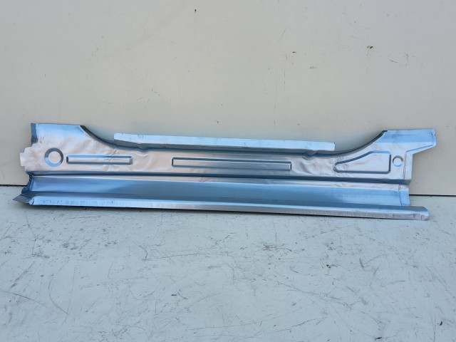 Fiat Doblo 2009-2022 utángyártott új jobb oldali küszöb, ajtó alatti rész