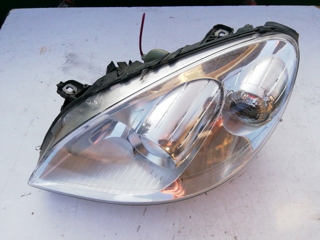 193715 Mercedes Benz B-Class W245 2005-2011 Lámpa , Fényszóró Használt  sima bal első 