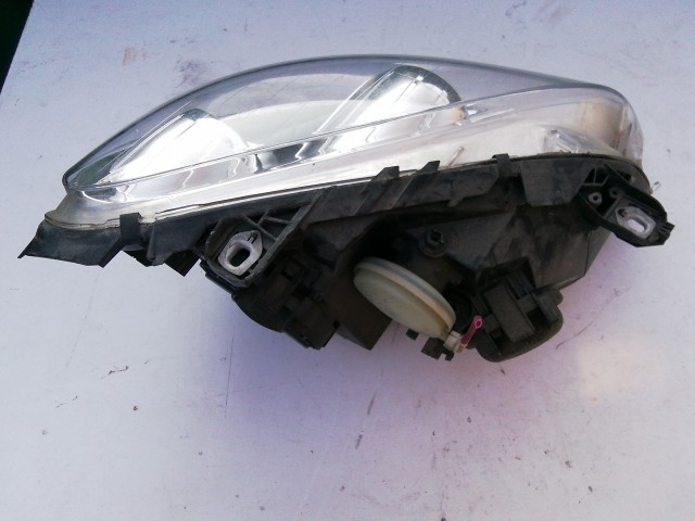 193715 Mercedes Benz B-Class W245 2005-2011 Lámpa , Fényszóró Használt  sima bal első 