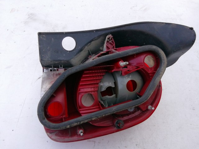 193730 Renault Modus 2007-2012 Lámpa , Fényszóró Használt  bal hátsó