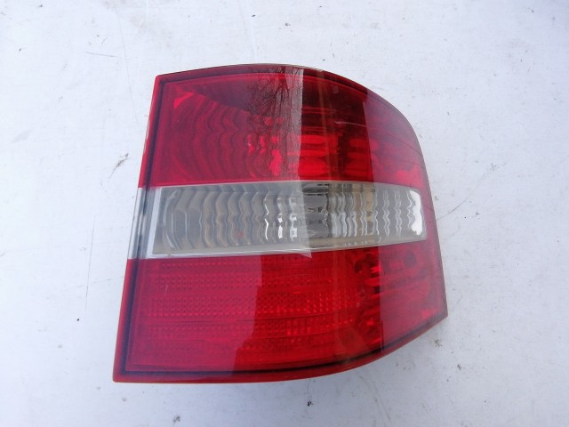 193729 Fiat Stilo 2001-2007 kombi jobb hátsó külső lámpa, izzófoglalat nélkül