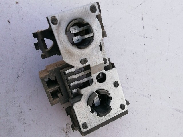 193728 Fiat Stilo 2001-2007  jobb hátsó külső lámpa Izzó foglalat 46758986