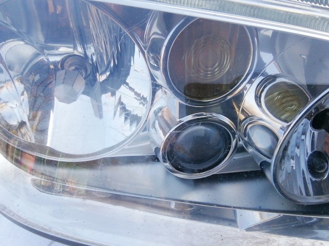 193723 Volkswagen Golf IV. 1997-2005 Lámpa , Fényszóró Használt  sima jobb első