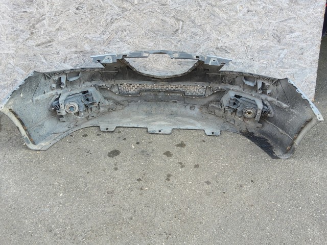 197670 Lancia Delta 2008-2014 első lökhárító, a képen látható sérüléssel 