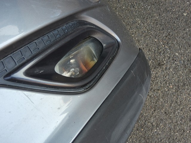 197670 Lancia Delta 2008-2014 első lökhárító, a képen látható sérüléssel 