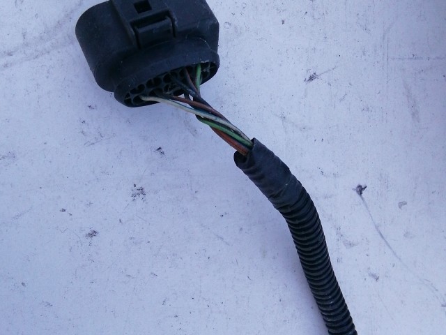 Ford Focus II. 2005-2011 2005-2011 Elektromos csatlakozó Használt  Első Lámpa